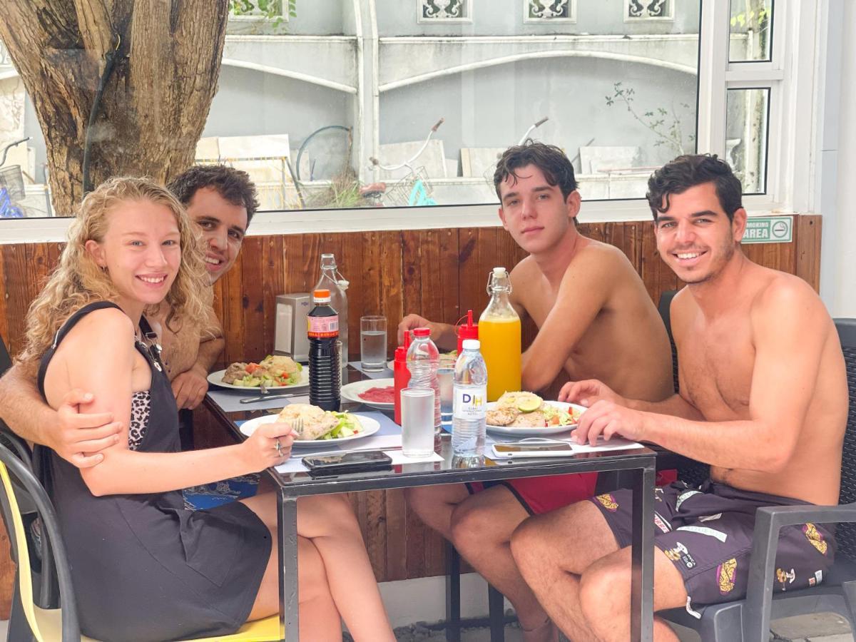Moodhu Surf House Hotel ฮิมมาฟูชิ ภายนอก รูปภาพ