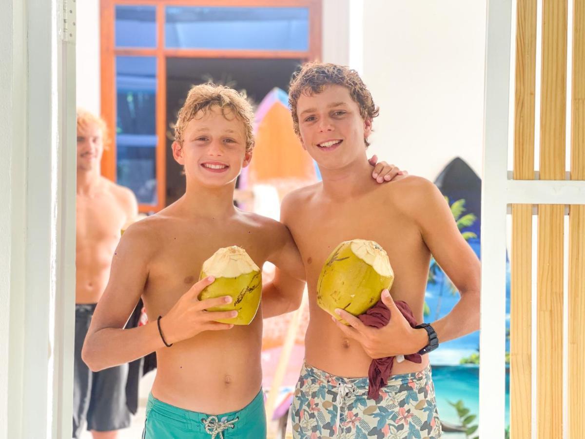 Moodhu Surf House Hotel ฮิมมาฟูชิ ภายนอก รูปภาพ